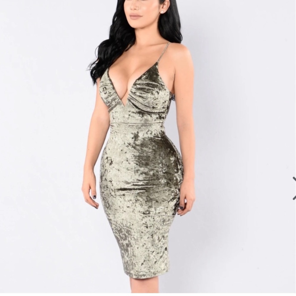 New Fashion Nova Velvet Dress